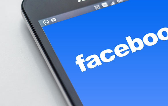Facebook hirdetés - Látogatottság növelés